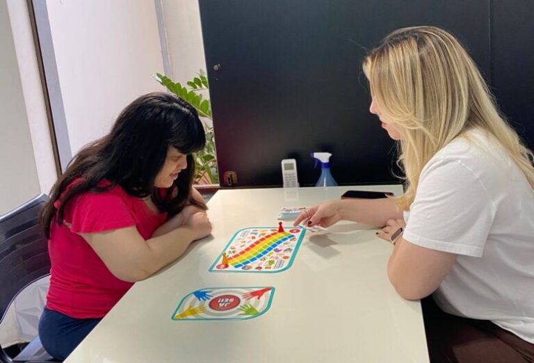 Fonoaudiologia e Autismo: O poder da comunicação na transformação de vidas